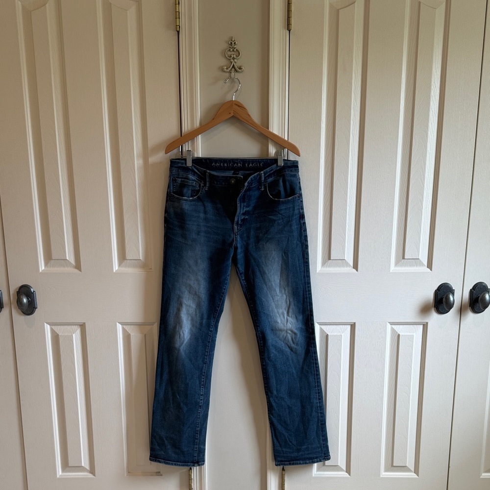 American Eagle Blue Mid Wash Bootcut Jeans Mens